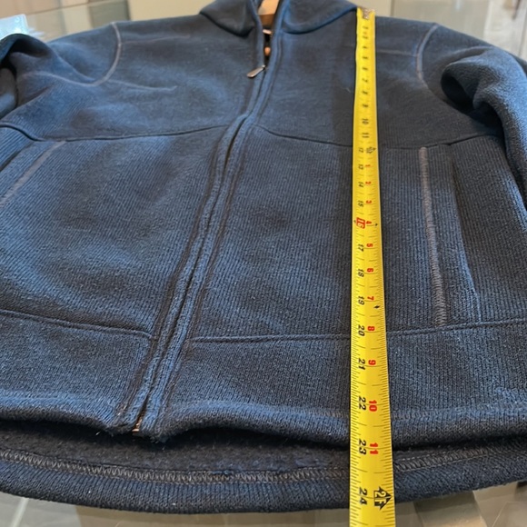 Columbia, S; Omni shield, pthalo blue, great seaming-great fit! Full zip. EUC - Picture 3 of 14